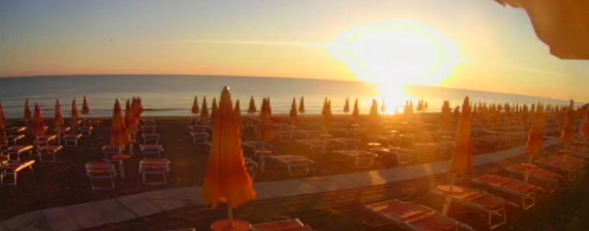 Baywatch Bed and Breakfast Margherita Di Savoia Esterno foto