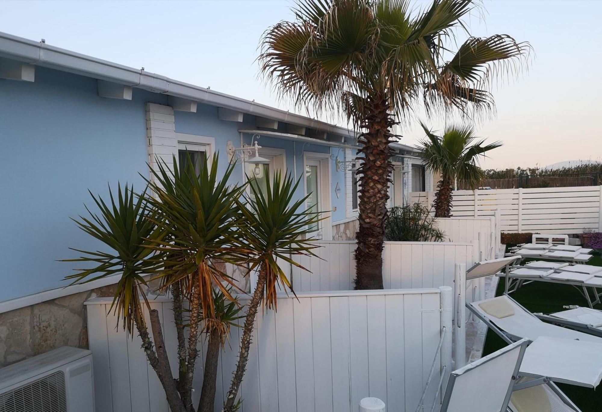 Baywatch Bed and Breakfast Margherita Di Savoia Esterno foto